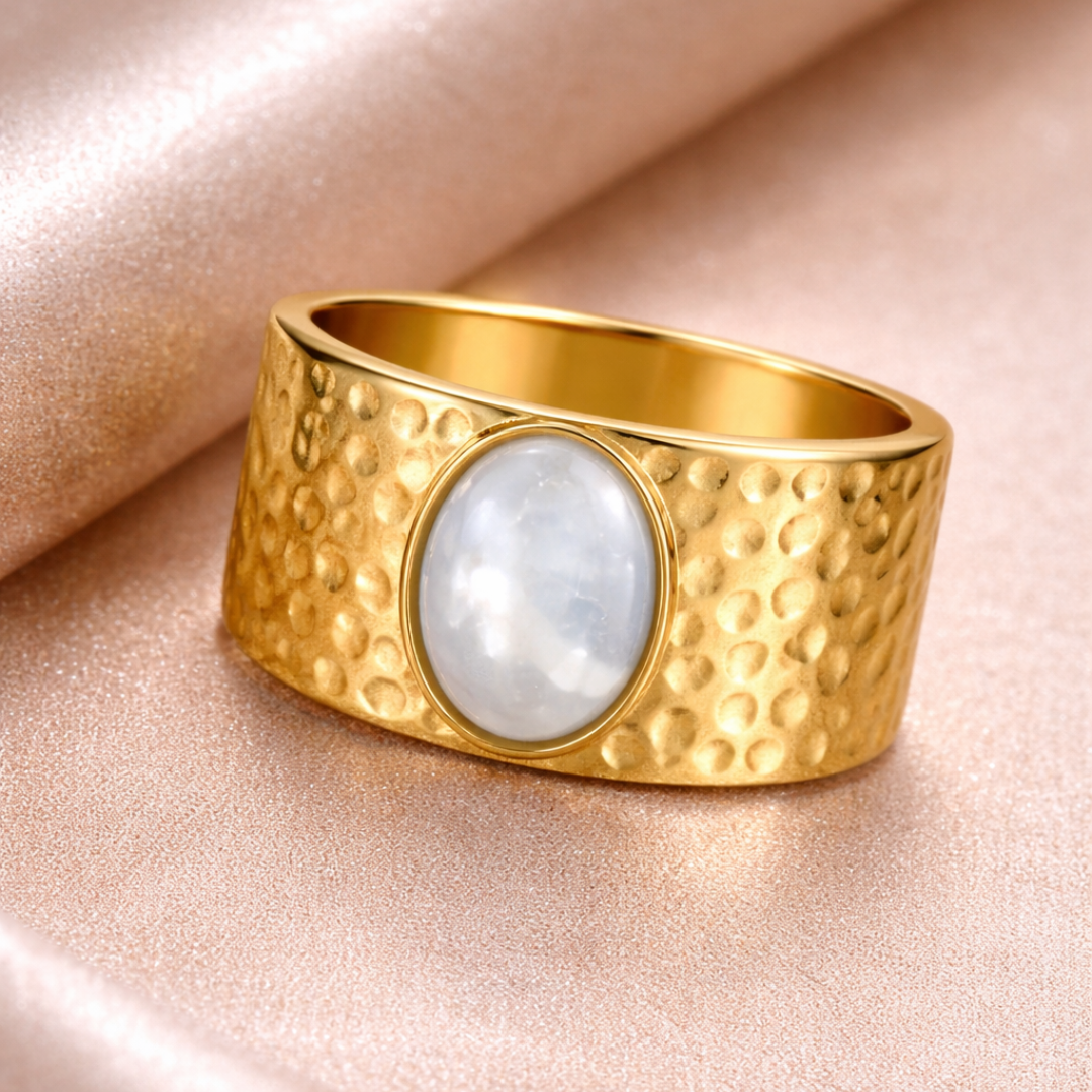 Vintage Golden Moonstone Ring