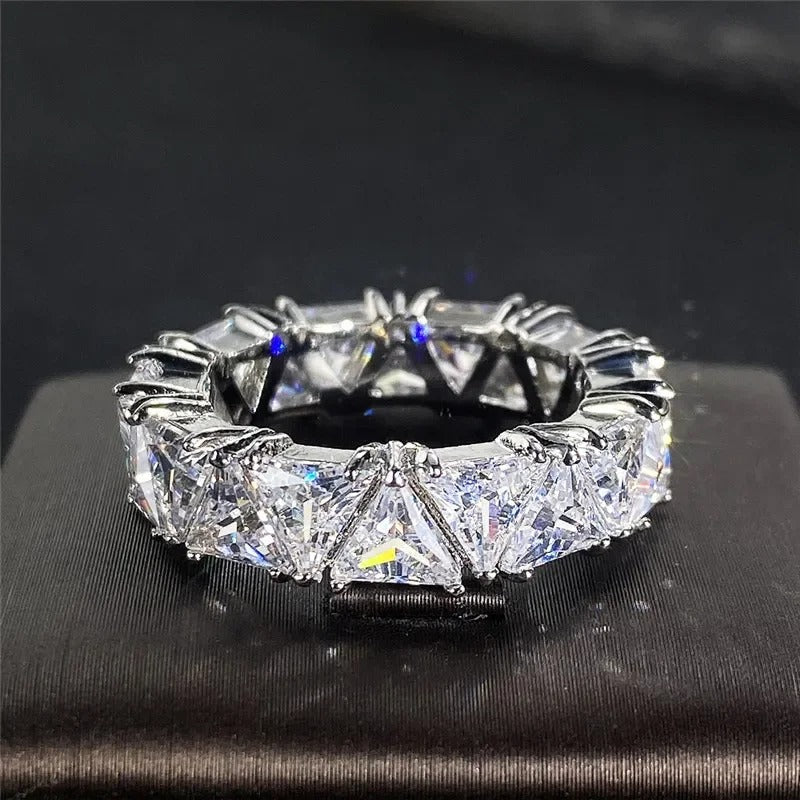 Vintage Silver Triangular Stone Eternity Ring