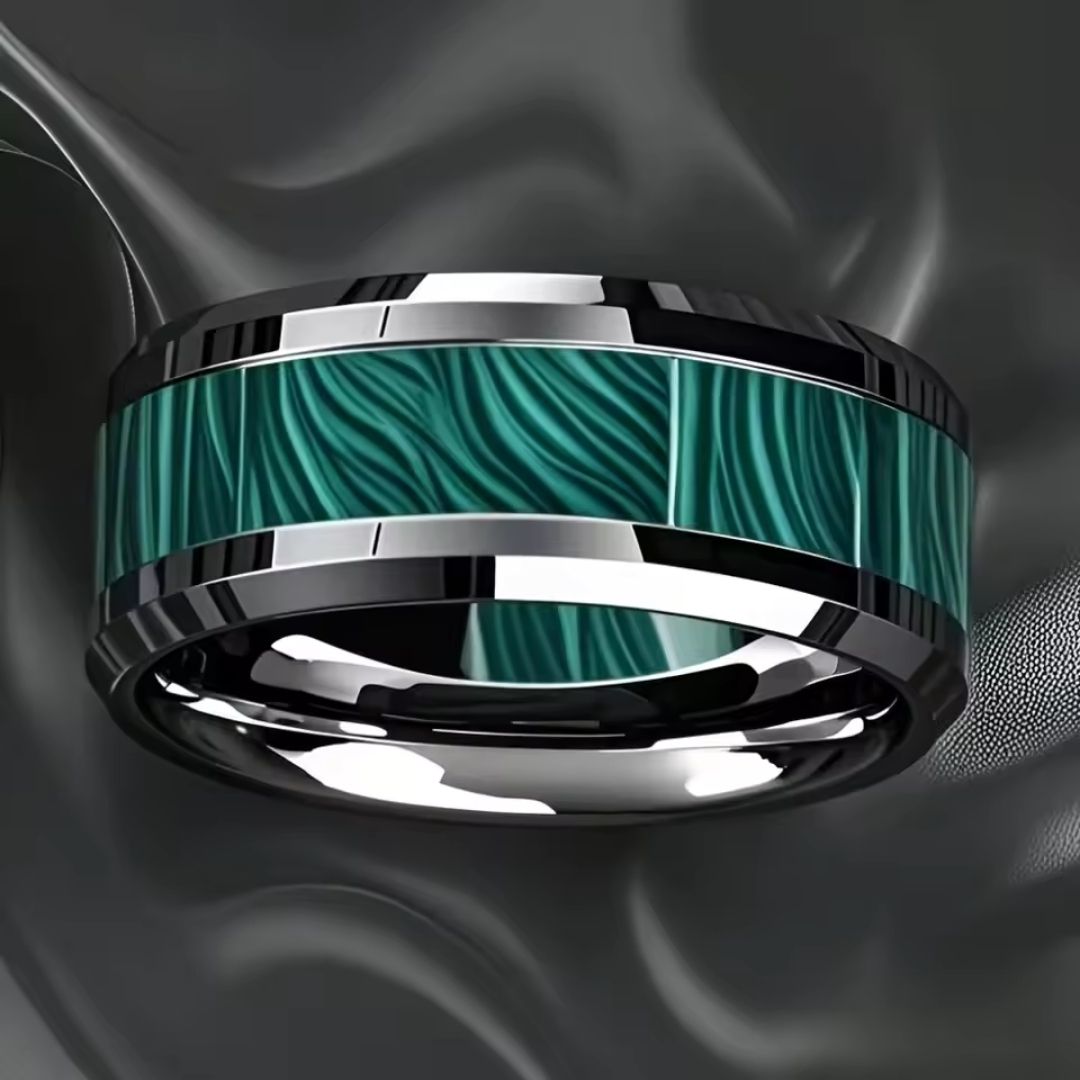 Emerald Wave Heritage Ring