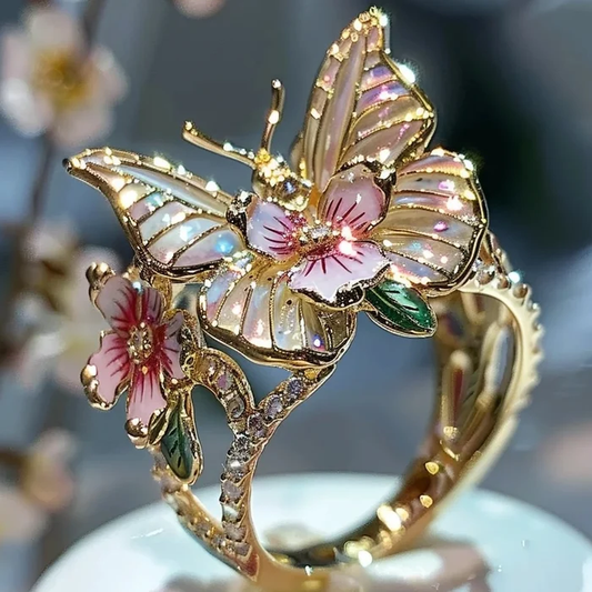 Vintage Golden Canifis Floral Ring
