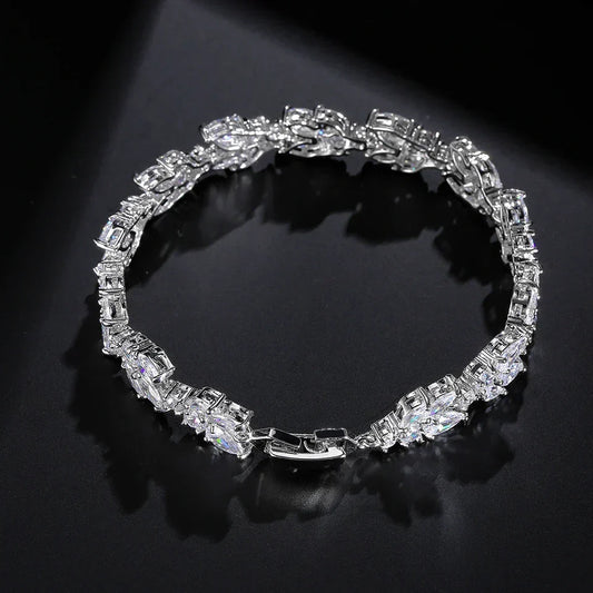 Vintage Sparkling Silver Chain Bracelet